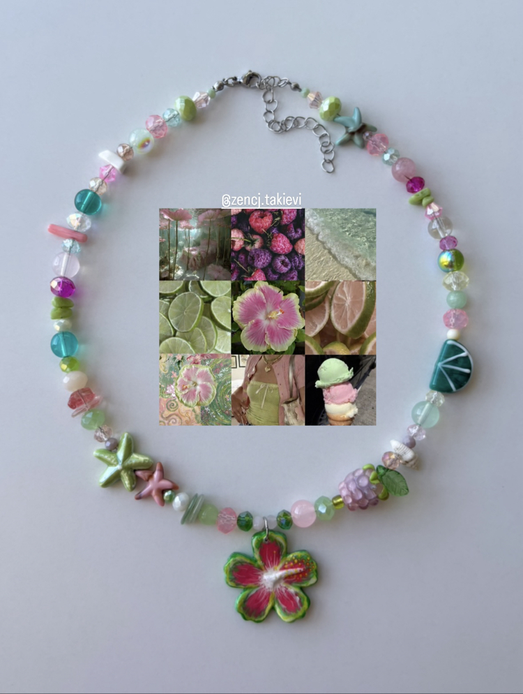 Hibiscus Aesthetic Choker