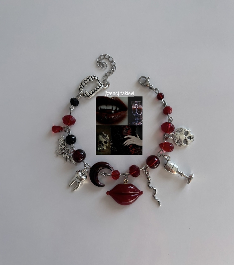 The Vampirella Grunge Bileklik