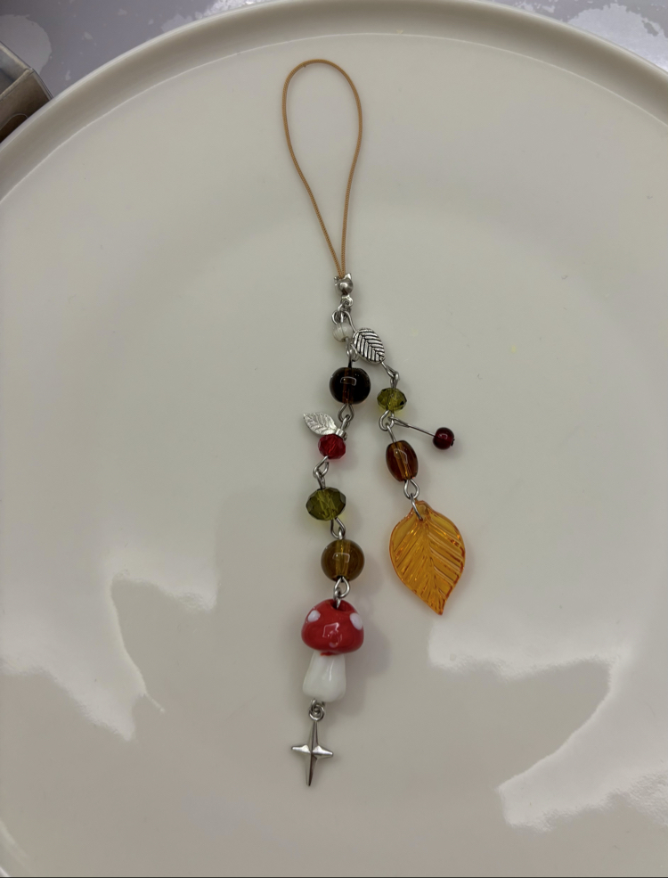 Autumn Mantar Charm