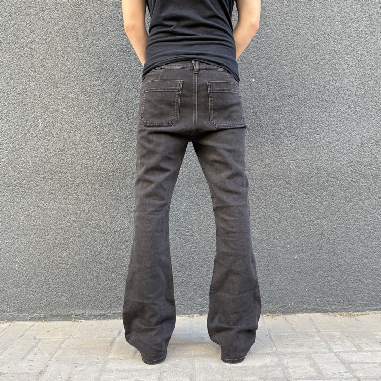 Bootcut Front Patch Pocket Flare Jeans Faded Black •