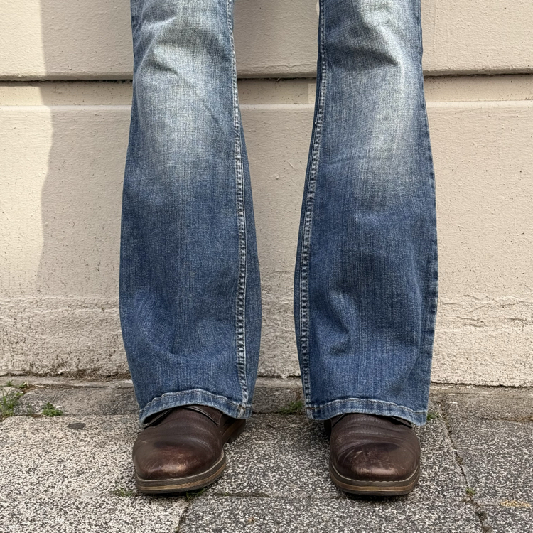 Bootcut Washed Blue Low Rise Jean