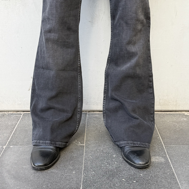 Bootcut Dark Antrasit Denim Low Rise