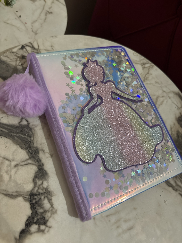 Peluş ve pullu Defter