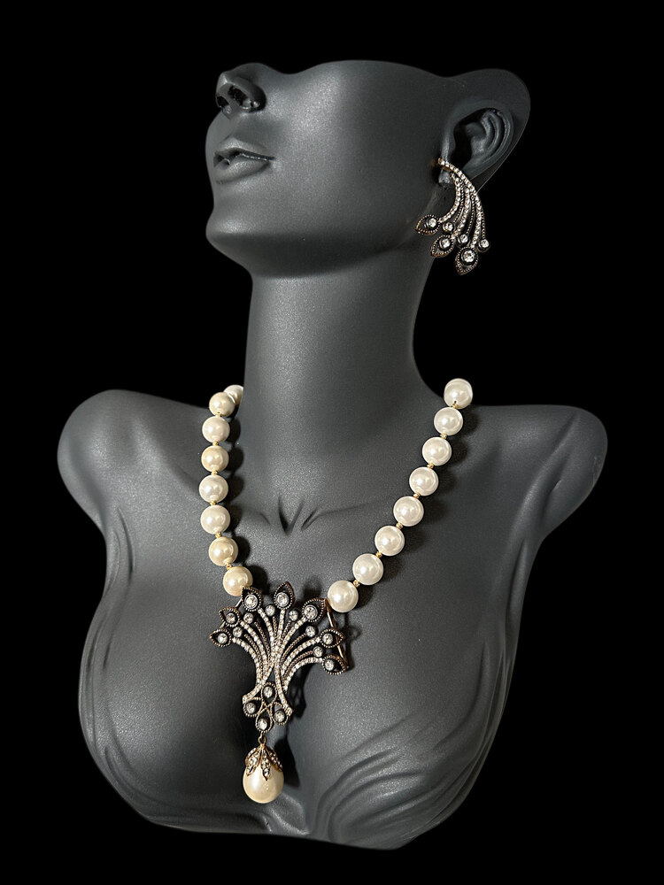 New Pearl Colecshen