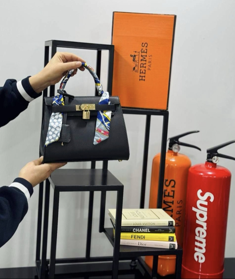 Hermes Kelly Bayan kol çantası ithal