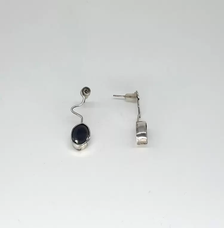 Onix Taşlı Oval Küpe K0982