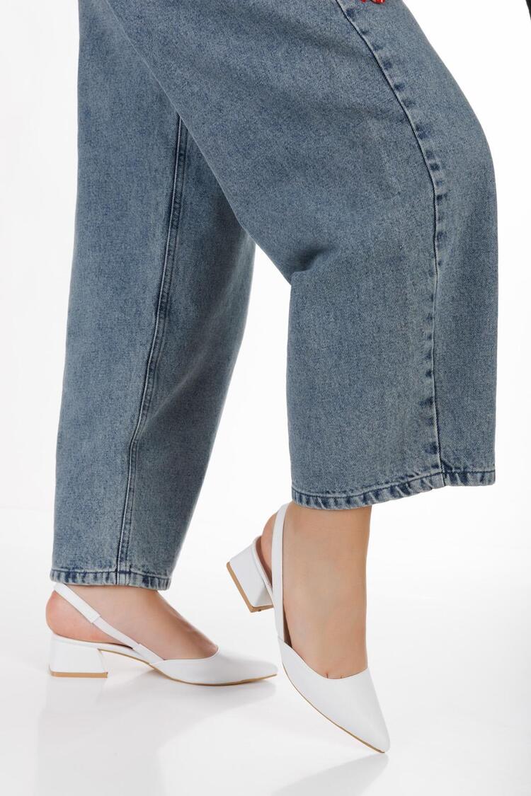 Beyaz Arkası Açık Stiletto