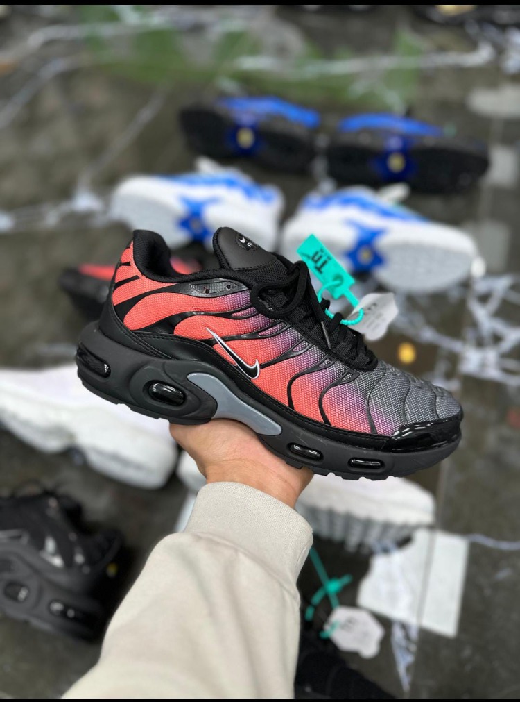 Nıke Air Max Plus Kırmızı Spor Ayakkabı