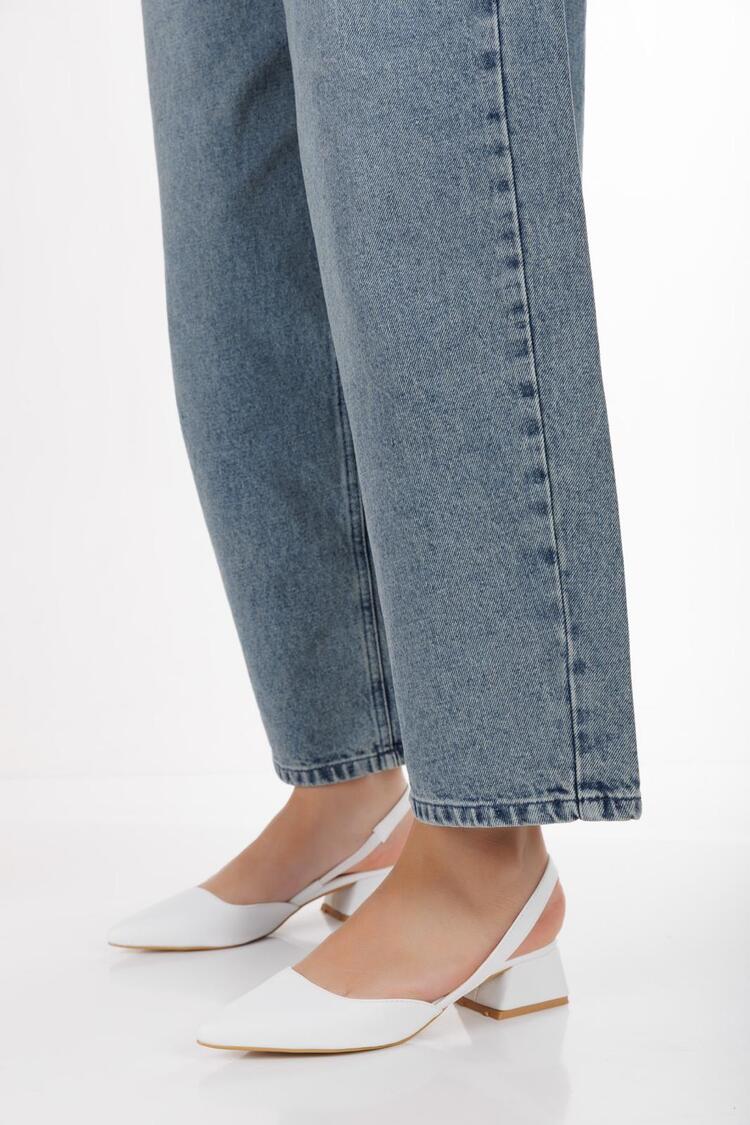 Beyaz Arkası Açık Stiletto