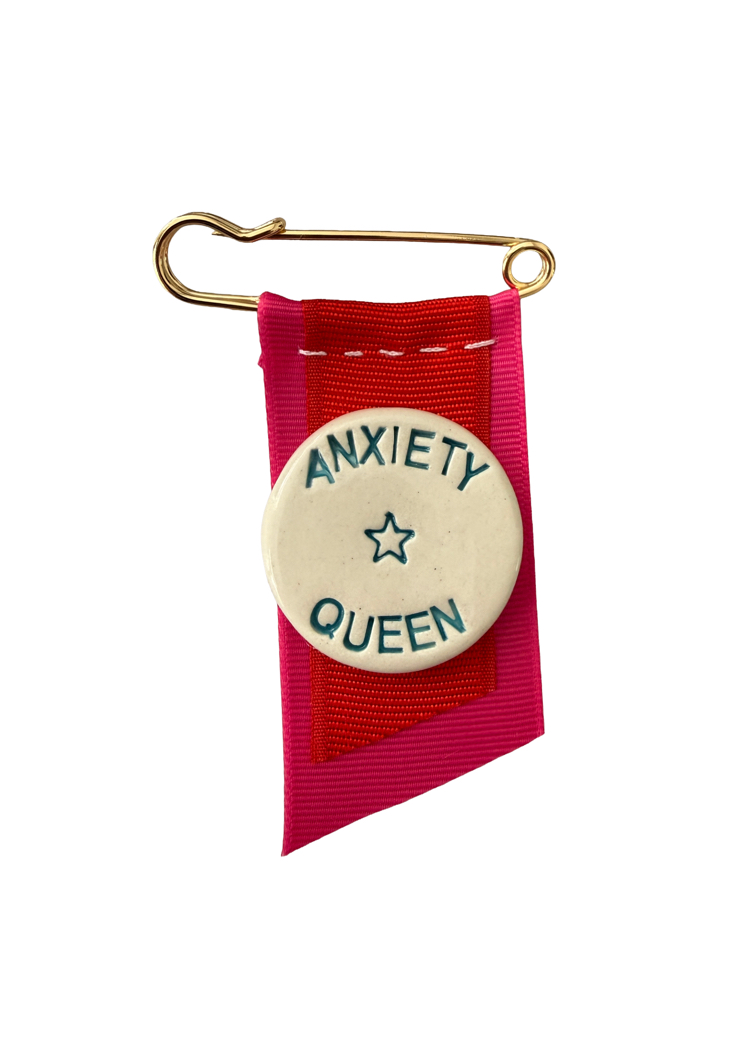 "ANXIETY QUEEN" Madalyon