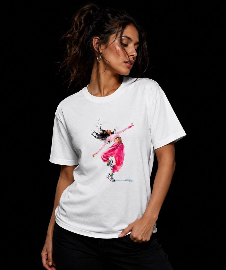 Dansçı Kız Baskılı T-shirt 