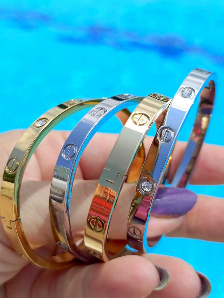 Cartier Model Gold Kelepçe