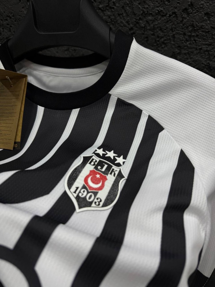 Beşiktaş 2026/2027 Yeni Sezon Çubuklu Forma