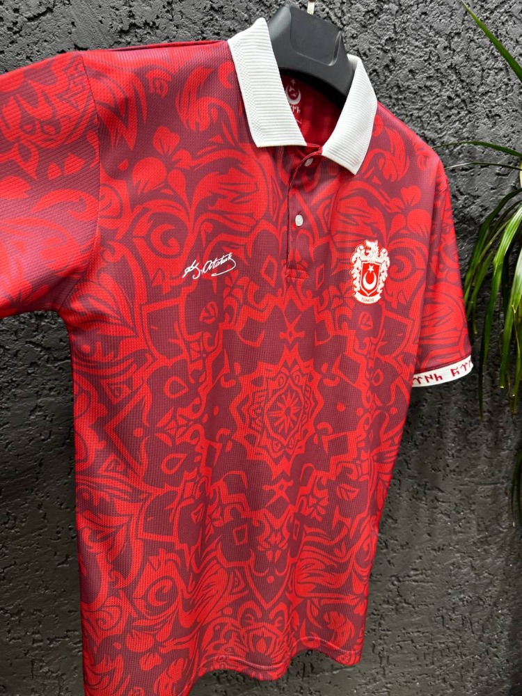 Türkiye "İmza" Özel Seri Retro Forma