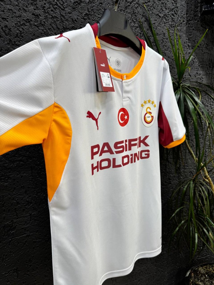 Galatasaray 2026/2027 Beyaz Forma ❤️