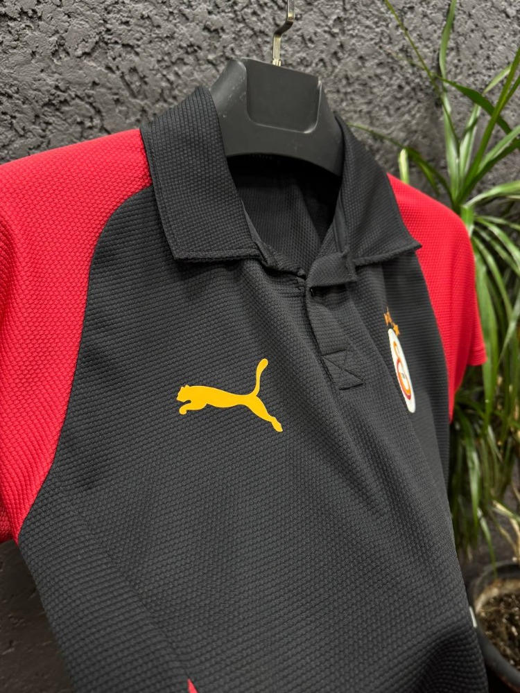 Galatasaray "Pro Training" Polo Yaka Antrenman Forması