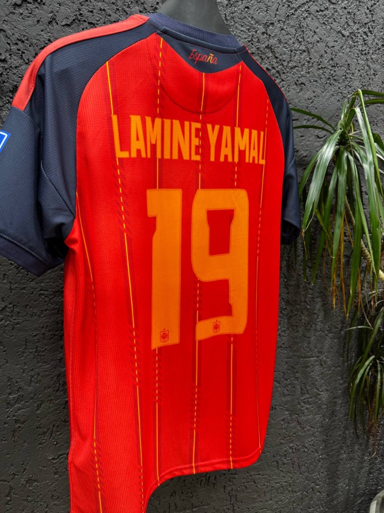 Spain Special Edition: "Lamine Yamal 19" İç Saha Konsept Forma