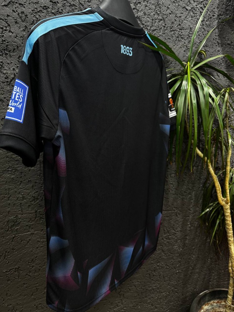 Arjantin "Night Edition" Modern Konsept Forma
