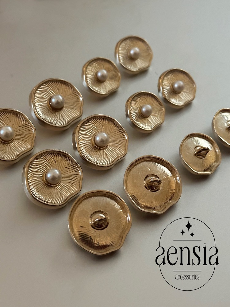 Gold Altın Ortası İncili İstiridye Model Metal Düğme Seti - 12li Paket (6 Büyük+6 Küçük)