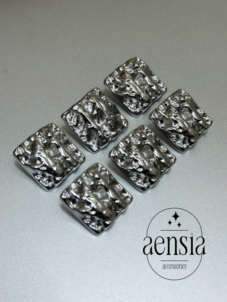 Kare Üzeri Çizgili Desenli Metal 2,29 CM Düğme - 6lı Paket