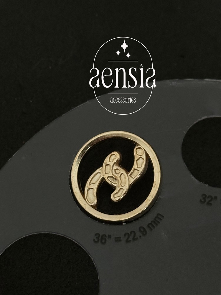 Boşluklu Ortası Yarım Zincir Model Metal Düğme 2,29 CM- 6lı Paket