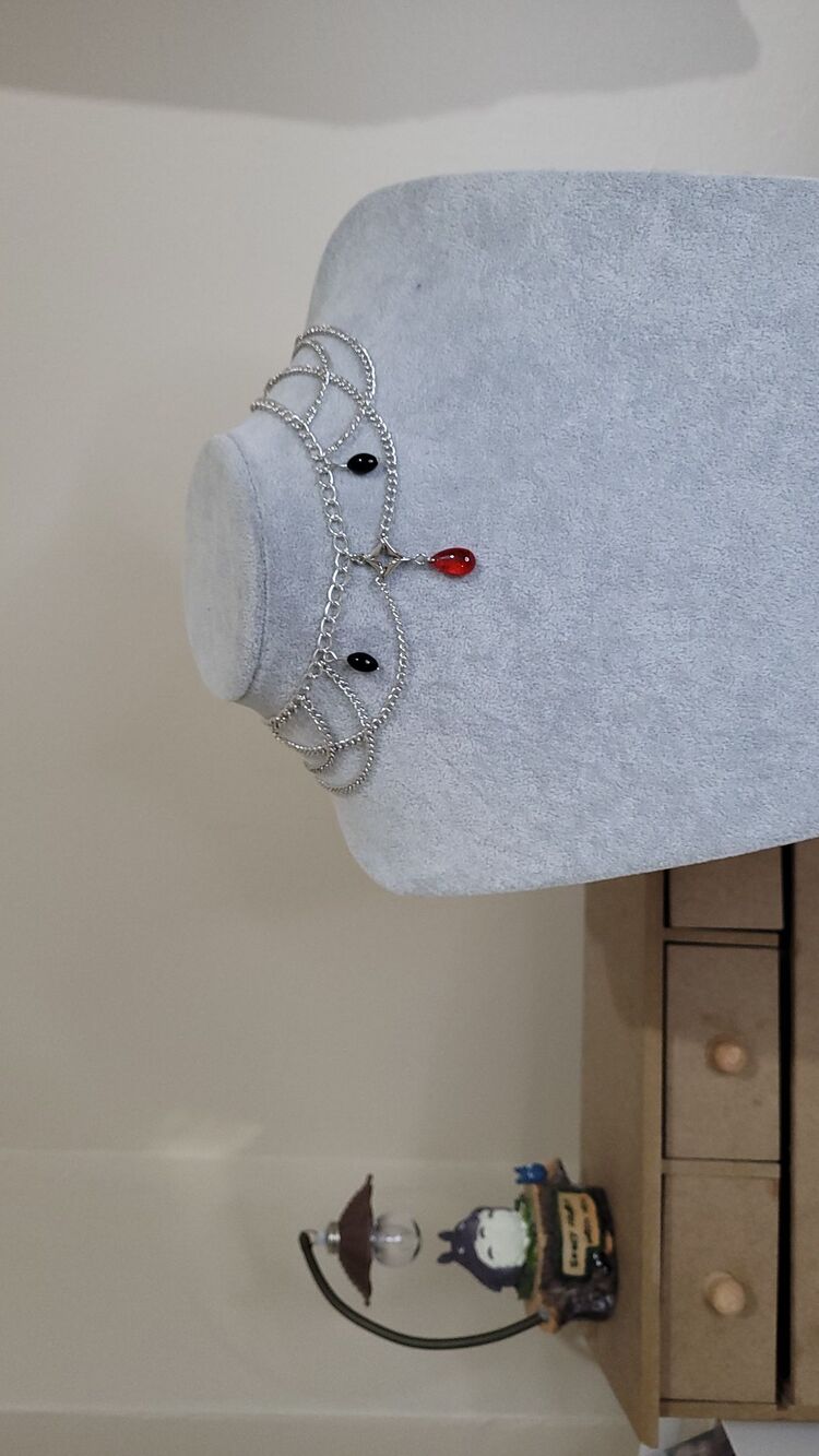 drop necklace