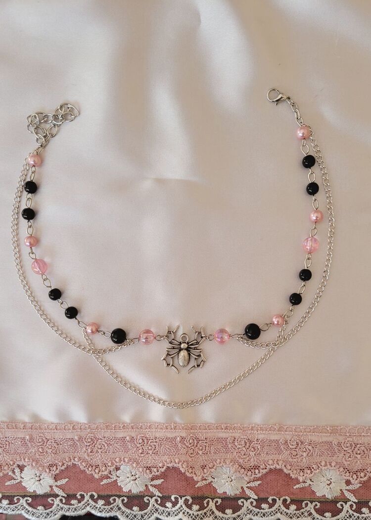 spider necklace
