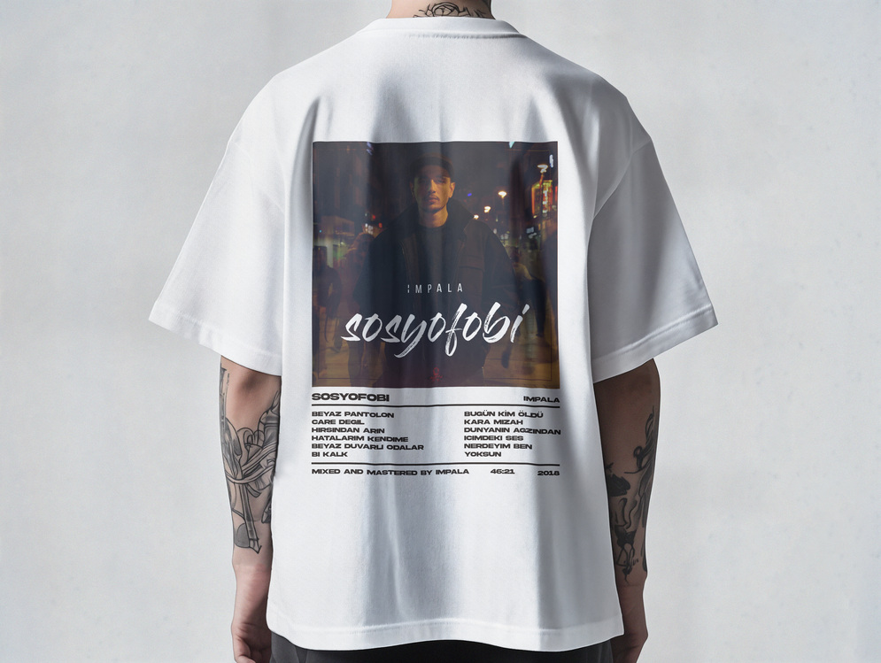 İmpala Collection | Sosyofobi - Unisex/Oversize Tişört (Siyah/Beyaz)