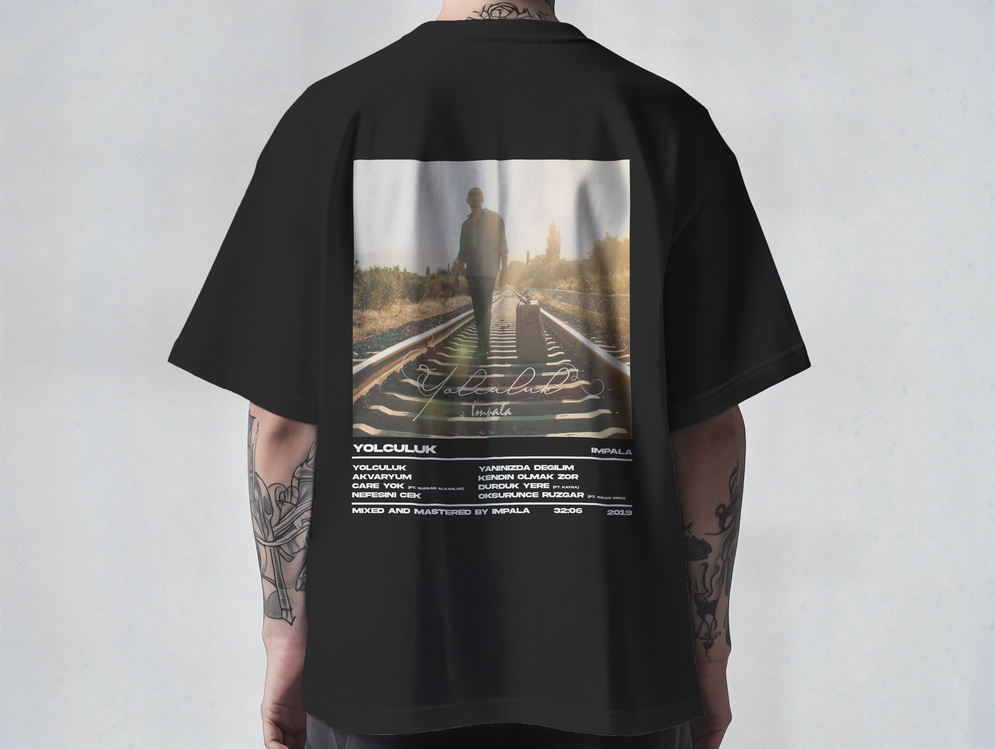 İmpala Collection | Yolculuk - Unisex/Oversize Tişört (Siyah/Beyaz)
