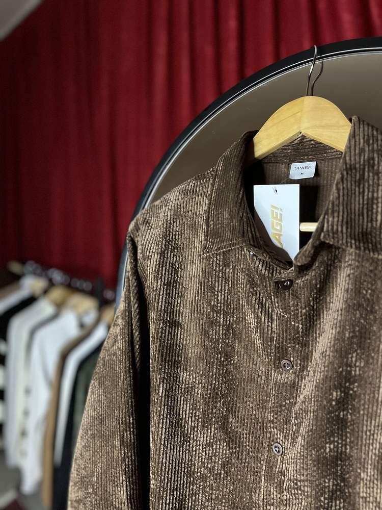 Relaxed Fit Düğmeli Kahverengi Kadife Gömlek