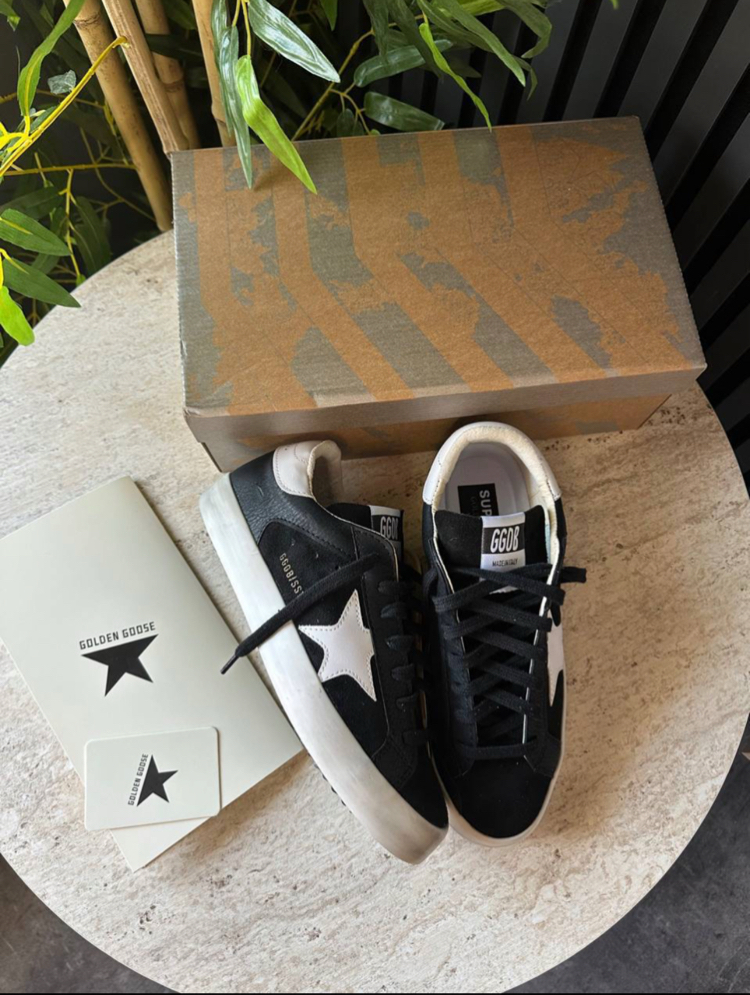 Golden Goose “Black/White”