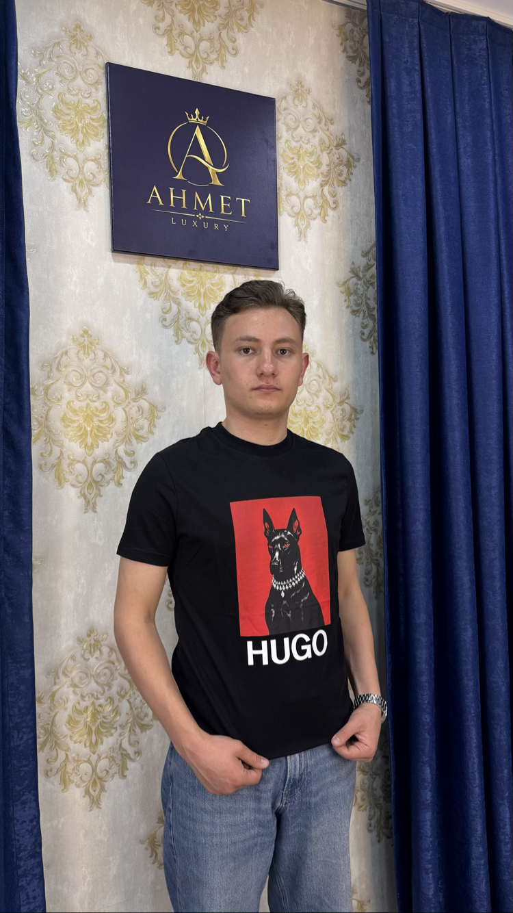 Hugoo T-Shirt