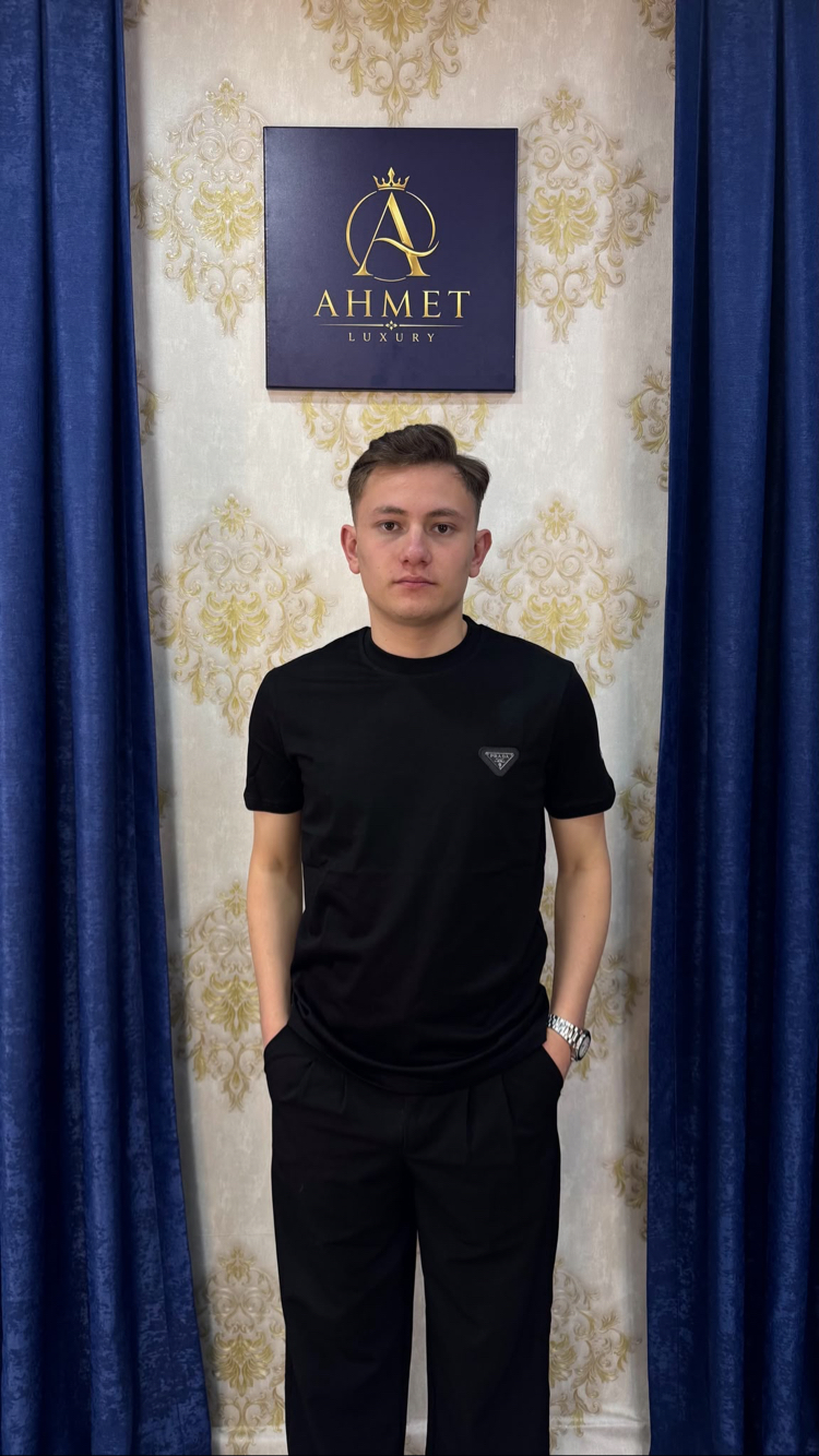 Prada T-Shirt 
