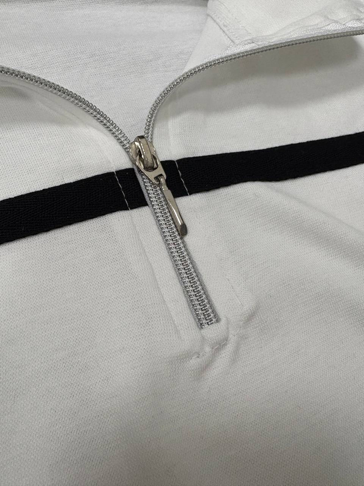 DİK YAKA FERMUARLI SWEAT