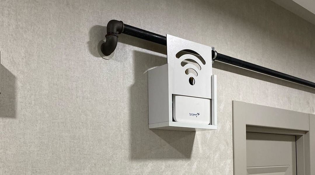Modem/Wi fi Düzenleyici Dekoratif Pano