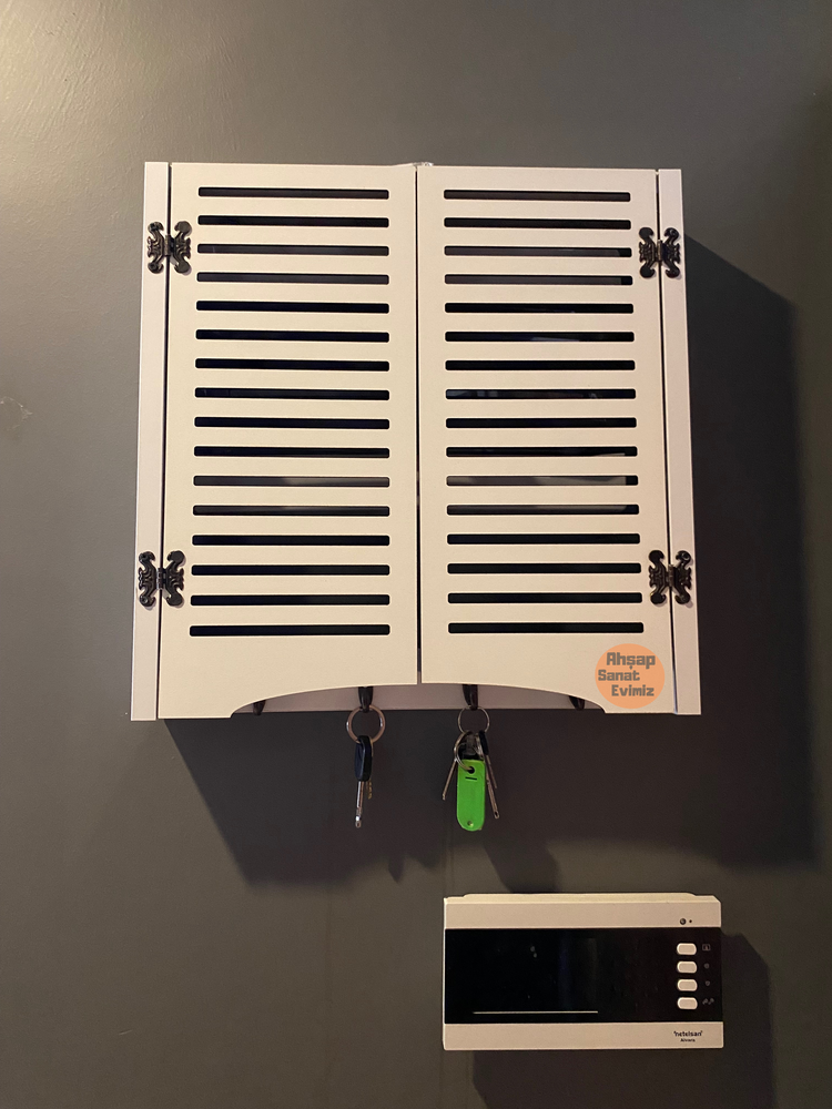 ASKILI ELEKTRİK PANO DUVAR DÜZENLEYİCİ DÜZ ÇİZGİ MODEL BEYAZ