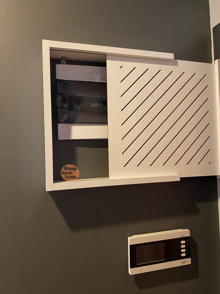 SÜRGÜLÜ ELEKTRİK PANO DUVAR DÜZENLEYİCİ YAN ÇİZGİ MODEL BEYAZ