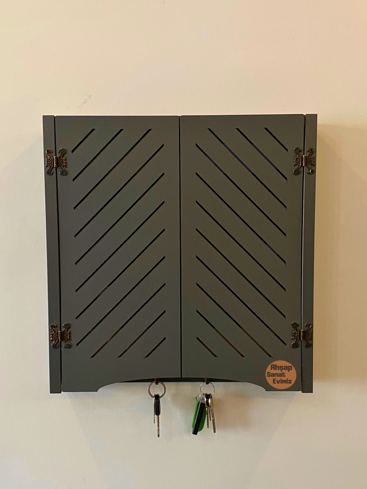 ASKILI ELEKTRİK PANO DUVAR DÜZENLEYİCİ YAN ÇİZGİ MODEL ANTRASİT