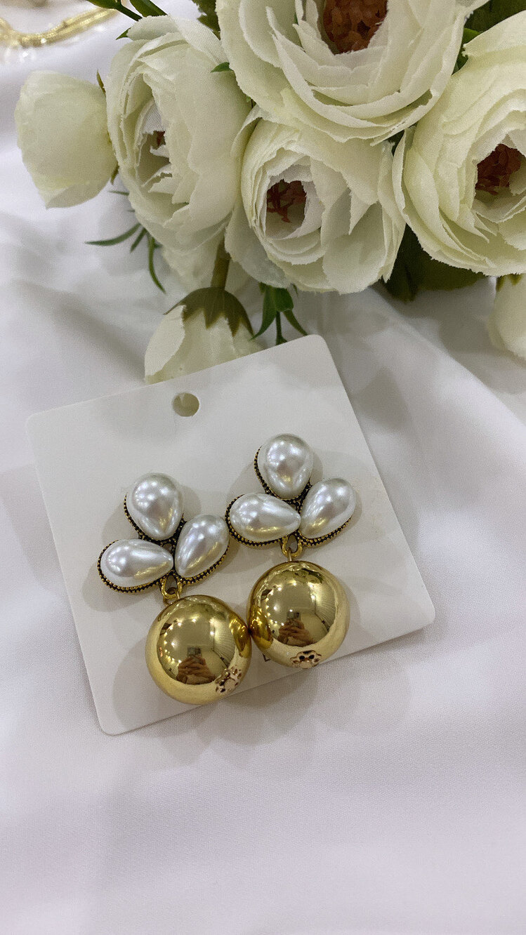 ZARA İNCİLİ KÜPE