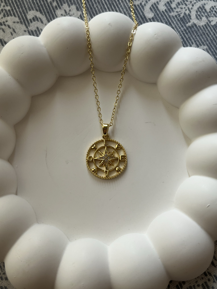 Çelik Pusula Kolye Gold