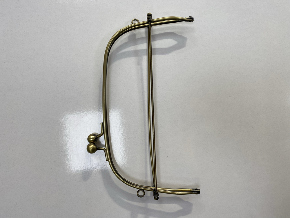Öpücük burs 22 cm eskitme