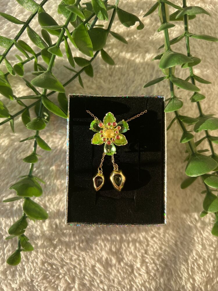 SWOROSKİ Y MODEL KOLYE