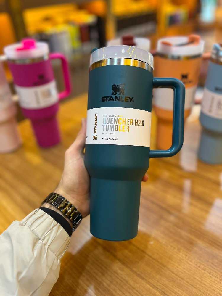 Stanley Quencher H2.0 FlowState Tumbler 1.18L