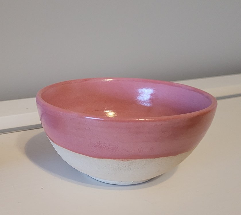 Küçük pembe kase