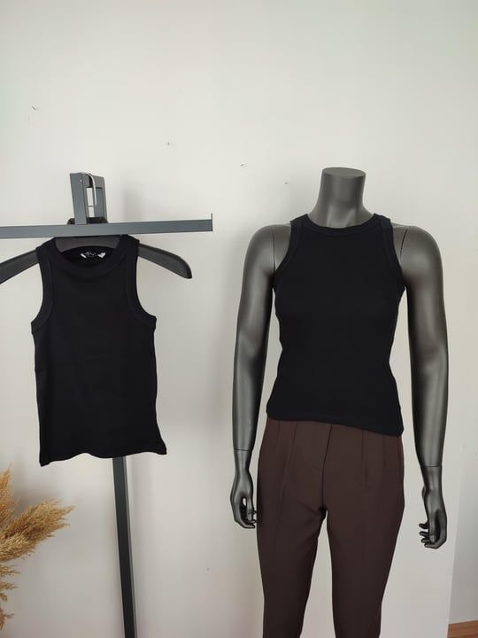 Siyah Kalın Biyeli Halter Yaka Atlet