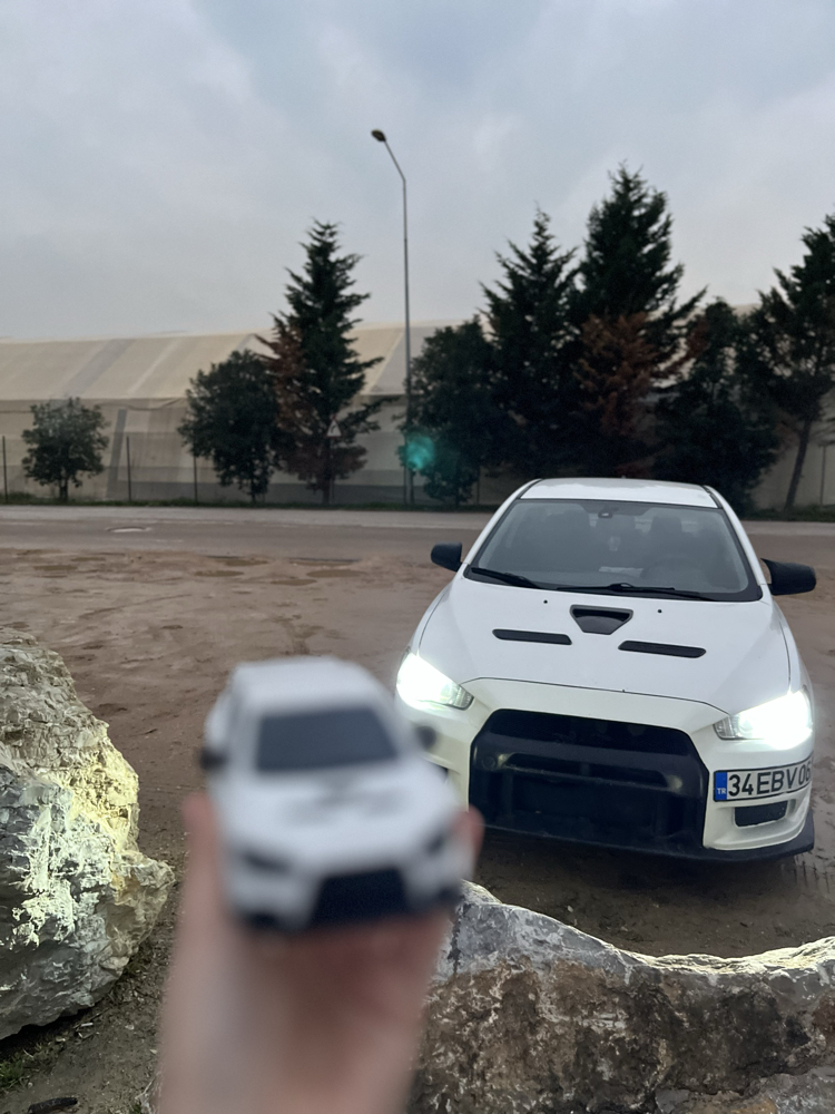 Kişiye özel maket araba