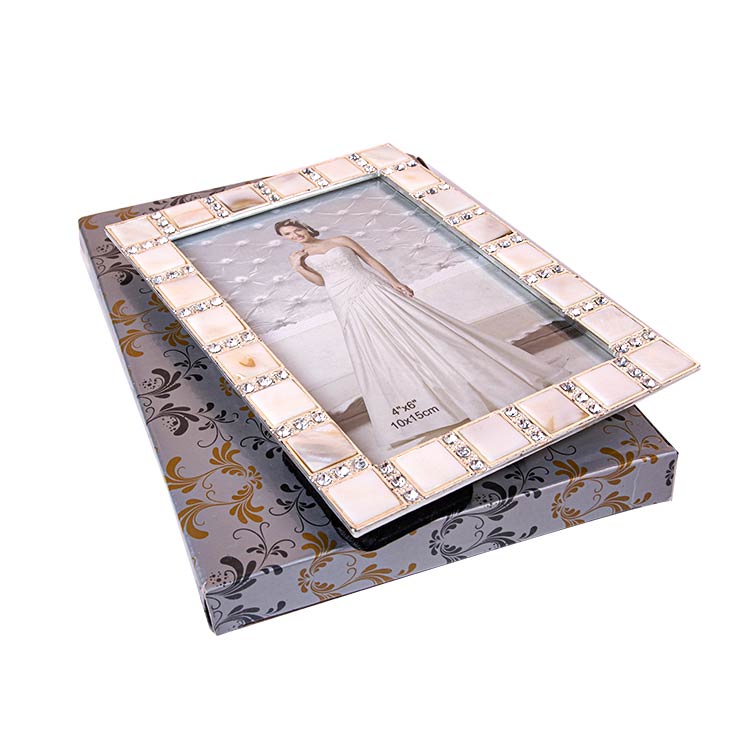 Fotoğraf Çerçevesi - Swarovski Sedef Taşlı - 10x15cm