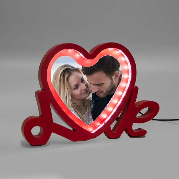 Fotoğraflı Sihirli Ayna Love Tasarımlı Kırmızı Renkli