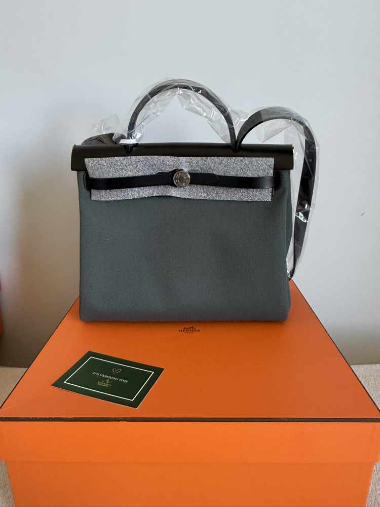 Hermès Herbag 31 Vert Mangrove / Noir