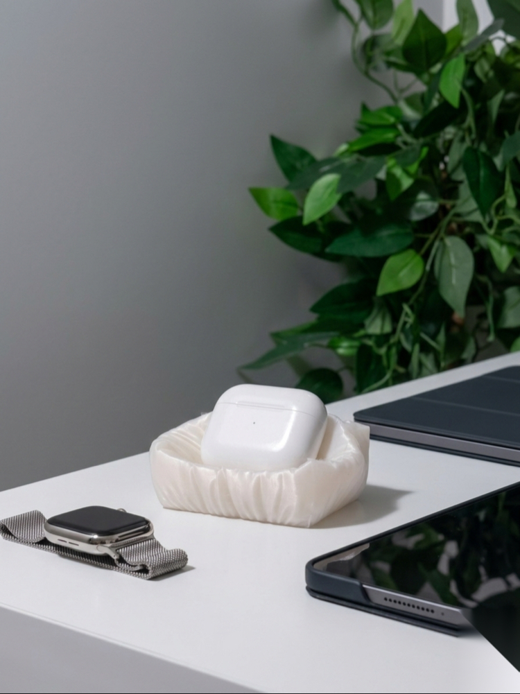 AirPods Pro Pofuduk Yastık Stand
